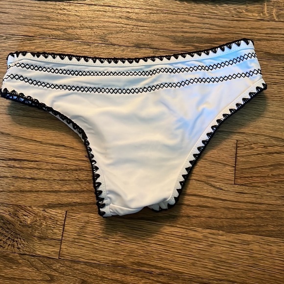 WOMEN’S bikini size S - Picture 3 of 4